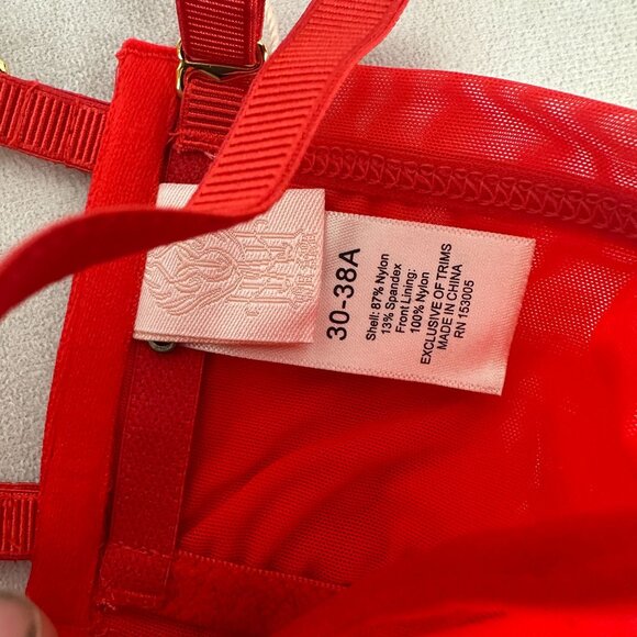We Are HAH Wired Bra Blood Orange Size 30-38A Adjustable Straps Nylon & Spandex - Picture 3 of 5